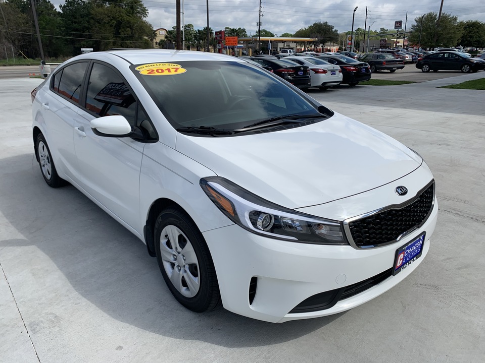 Used 2017 Kia Forte in Houston, TX ( U058845 ) | Chacon Autos