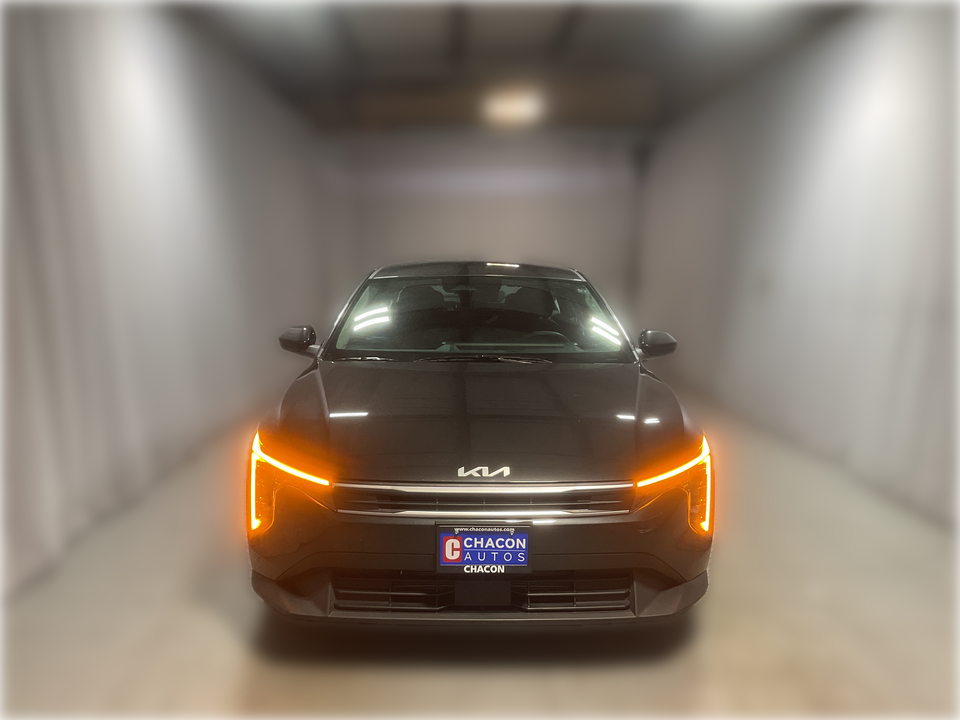 2025 Kia K4 LX
