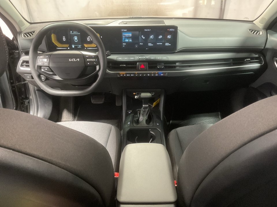 2025 Kia K4 LX