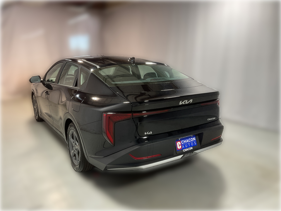 2025 Kia K4 LX