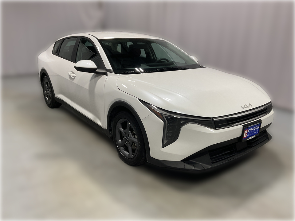 2025 Kia K4 LX