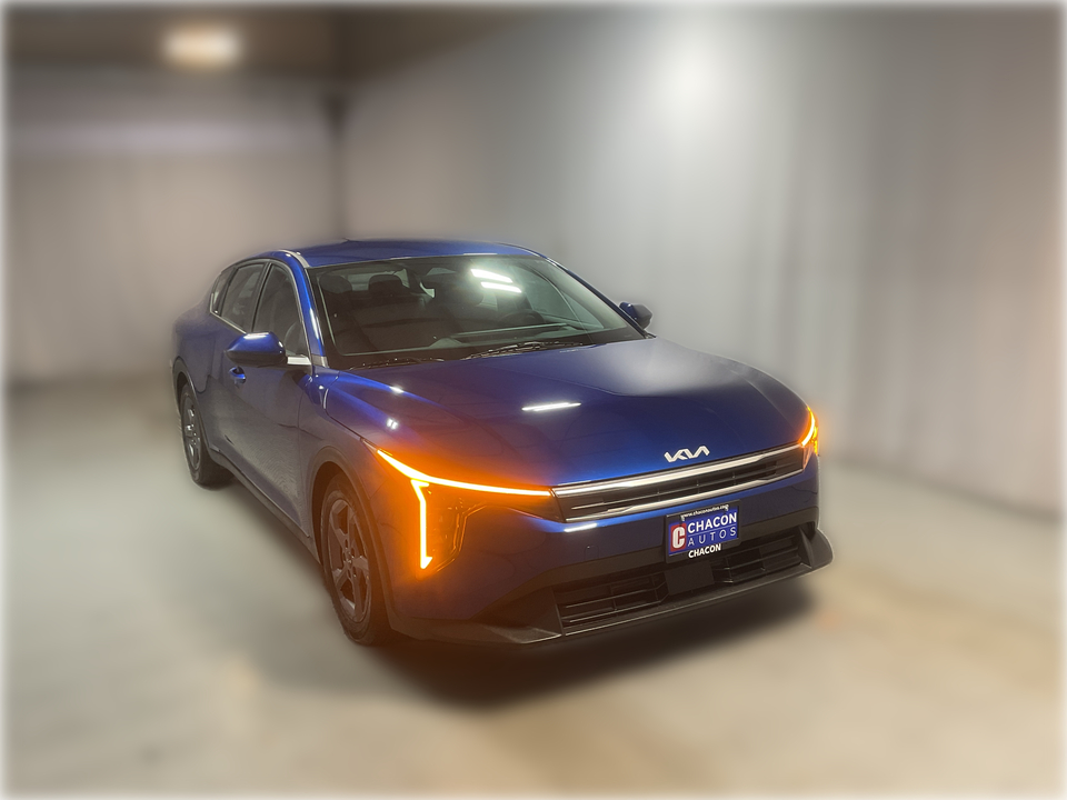 2025 Kia K4 LX