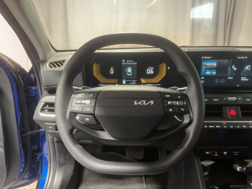 2025 Kia K4 LX