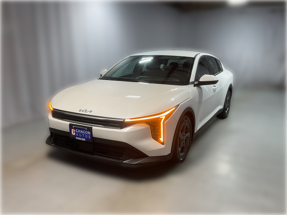 2025 Kia K4 LX