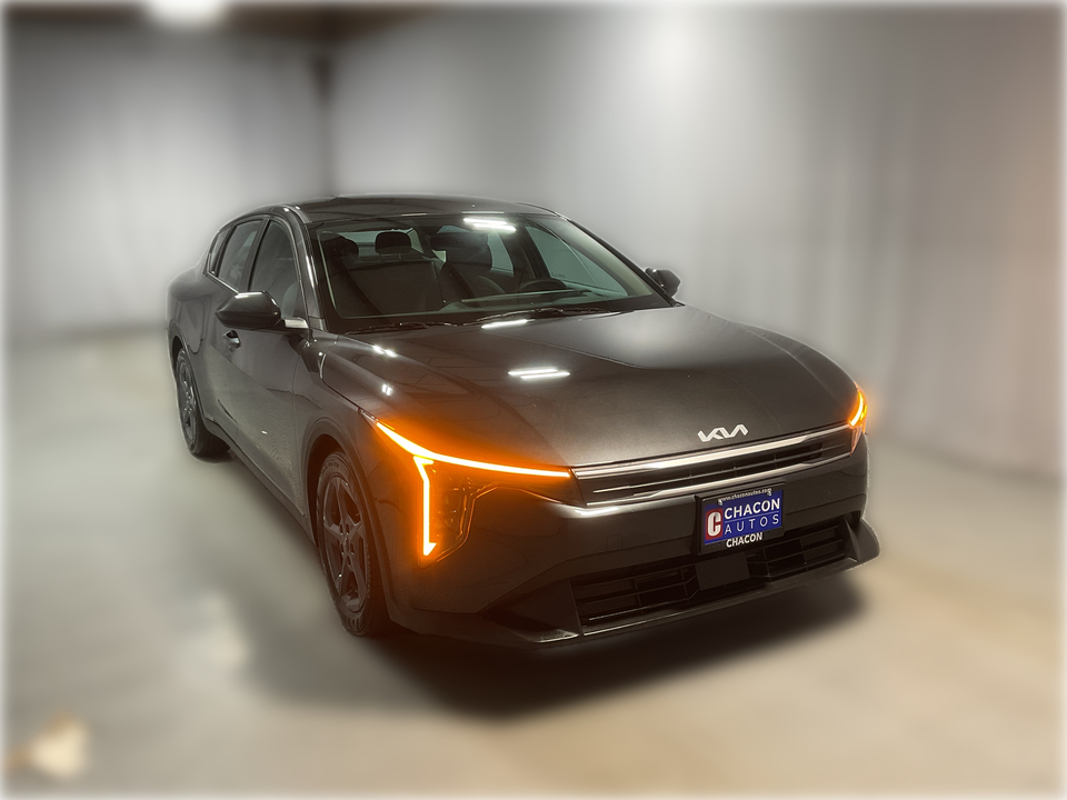 2025 Kia K4 LX