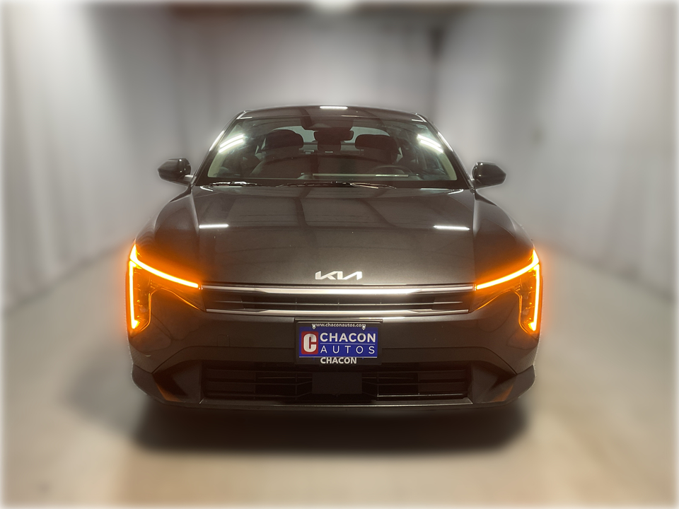 2025 Kia K4 LX