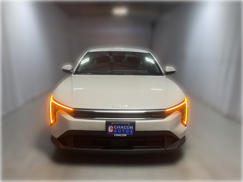 2025 Kia K4 LX