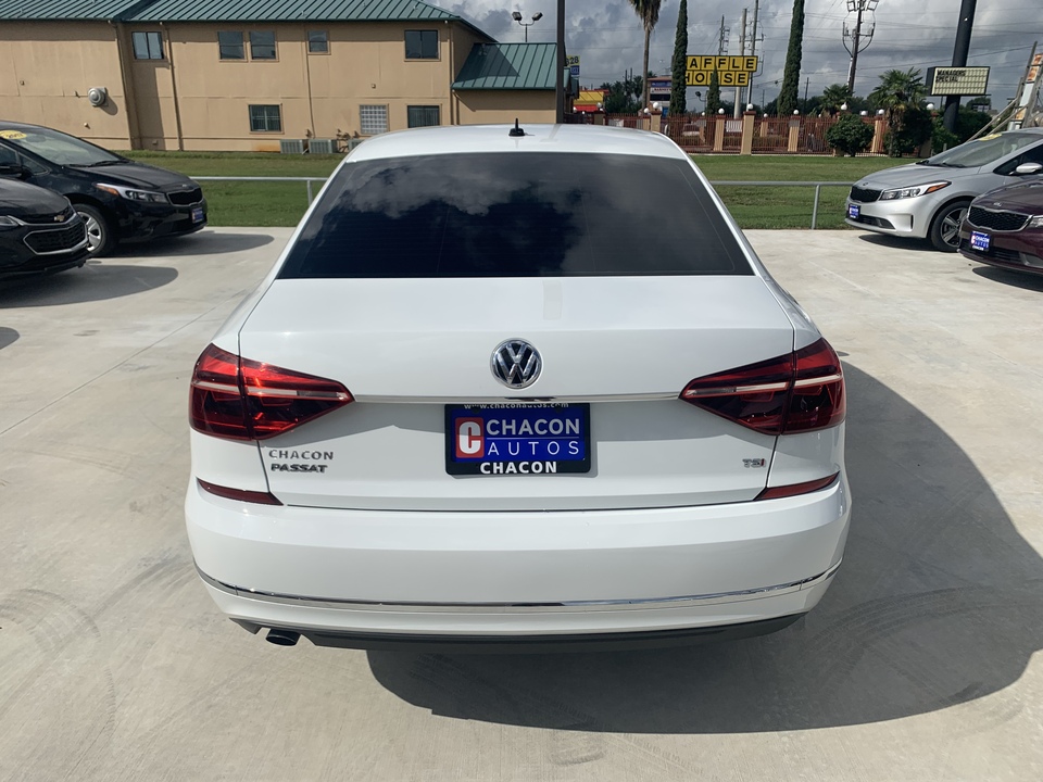 2017 Volkswagen Passat S 6A