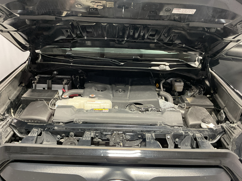 2023 Toyota Tundra SR CrewMax 4WD