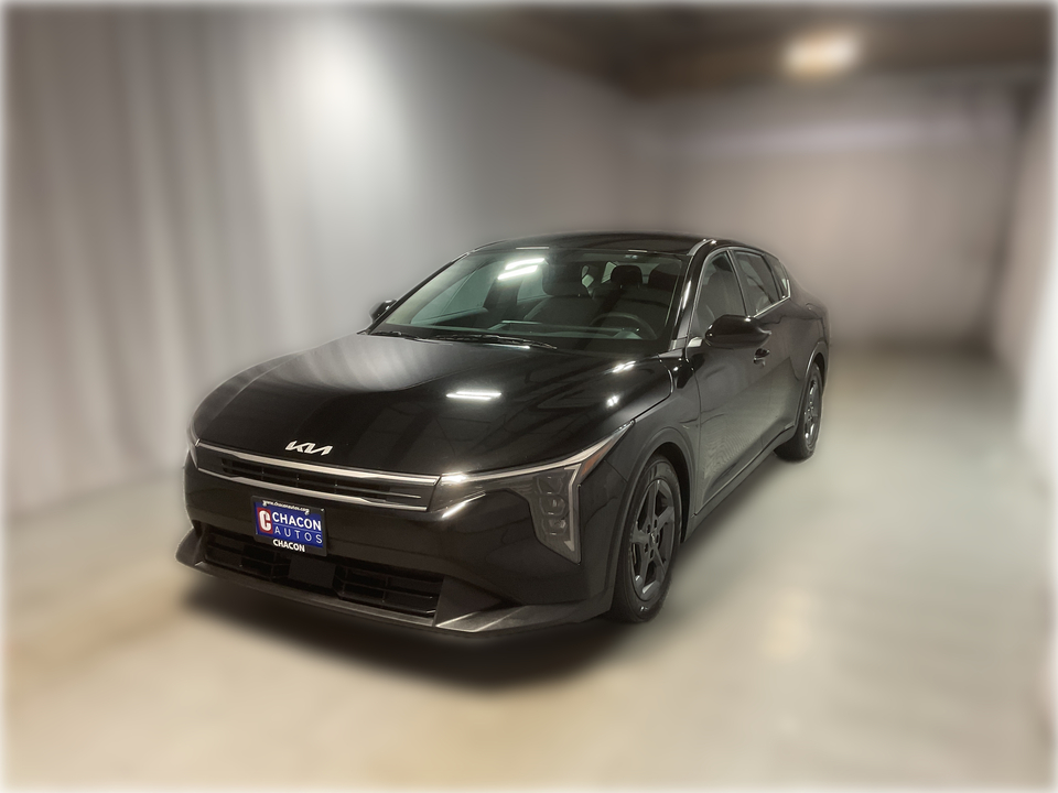 2025 Kia K4 LX
