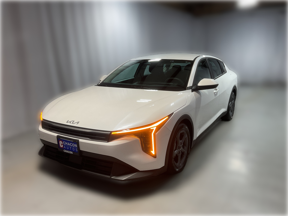 2025 Kia K4 LX