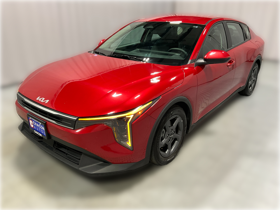 2025 Kia K4 LXS