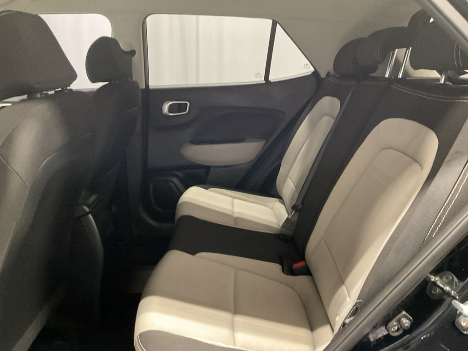 2021 Hyundai Venue SEL