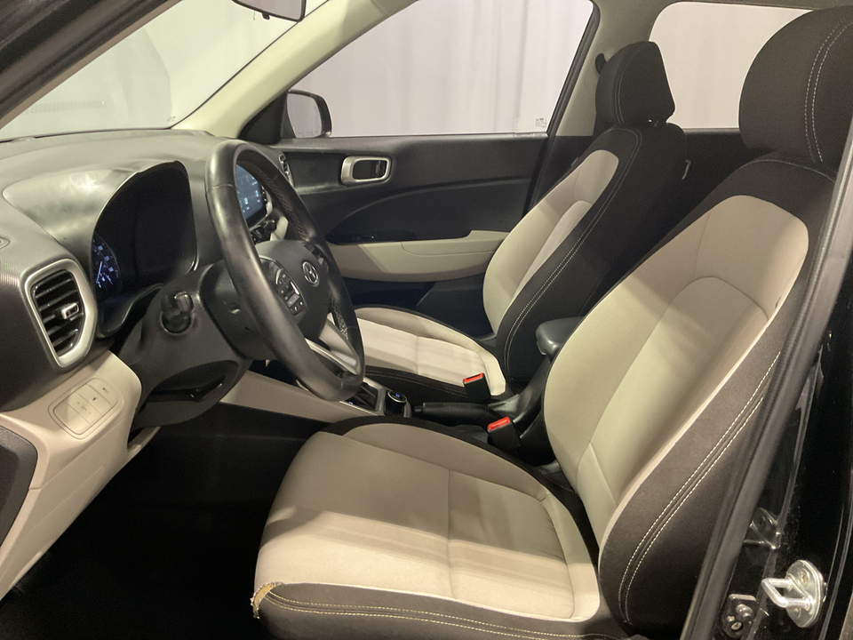 2021 Hyundai Venue SEL