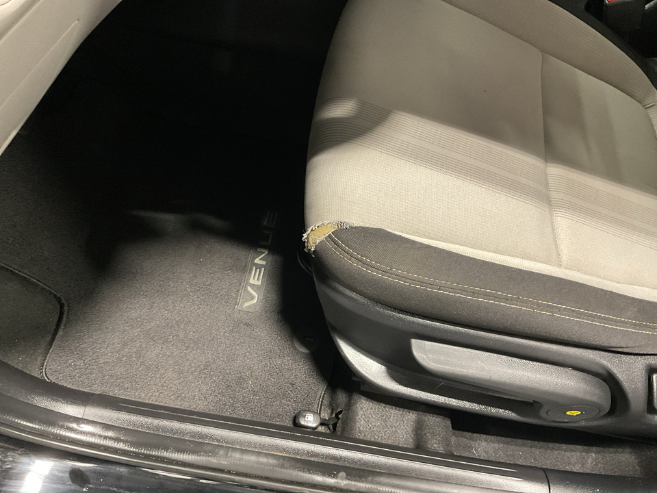 2021 Hyundai Venue SEL