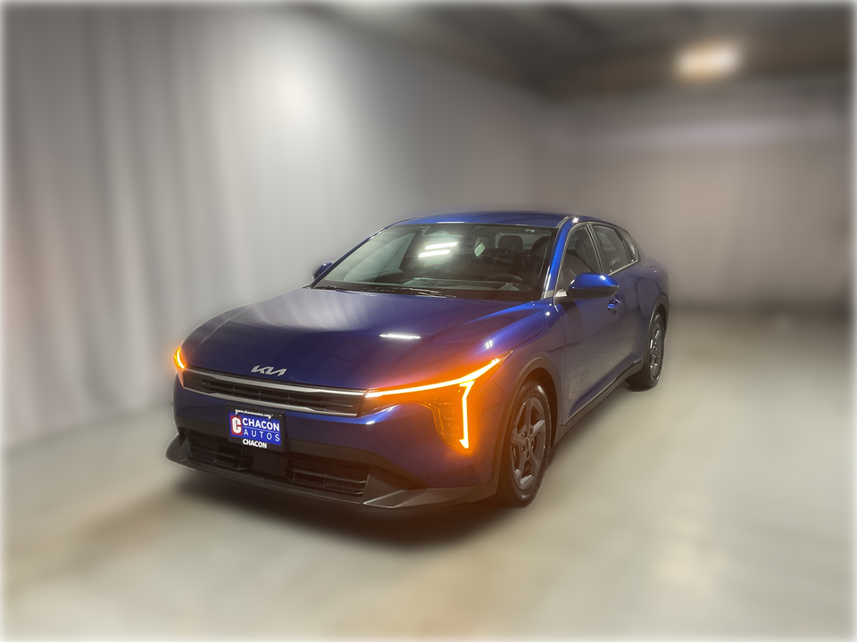 2025 Kia K4 LX