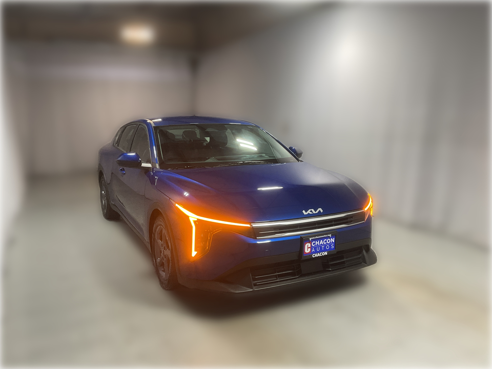 2025 Kia K4 LX