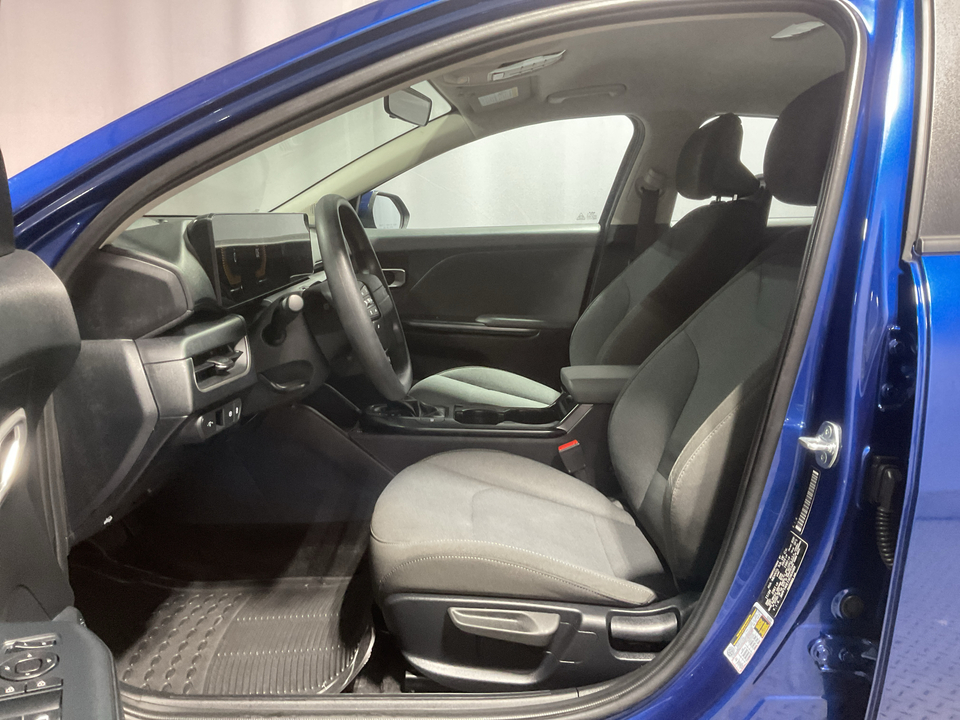 2025 Kia K4 LX