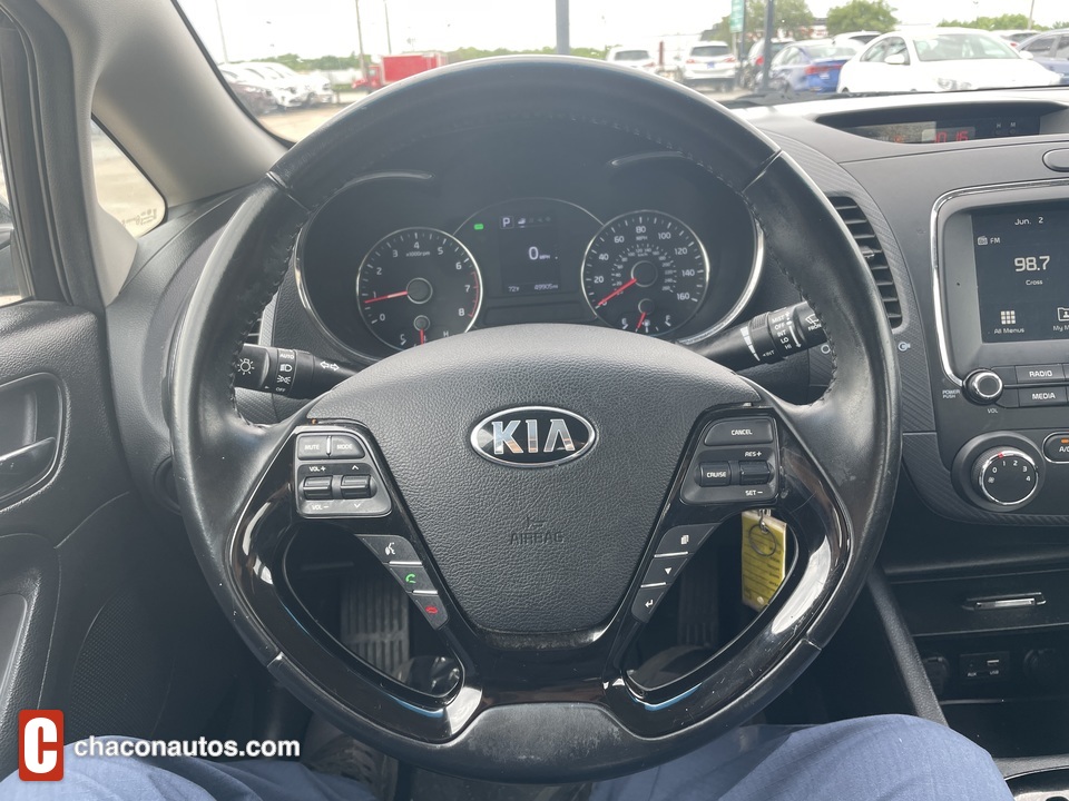 2017 Kia Forte LX 6A
