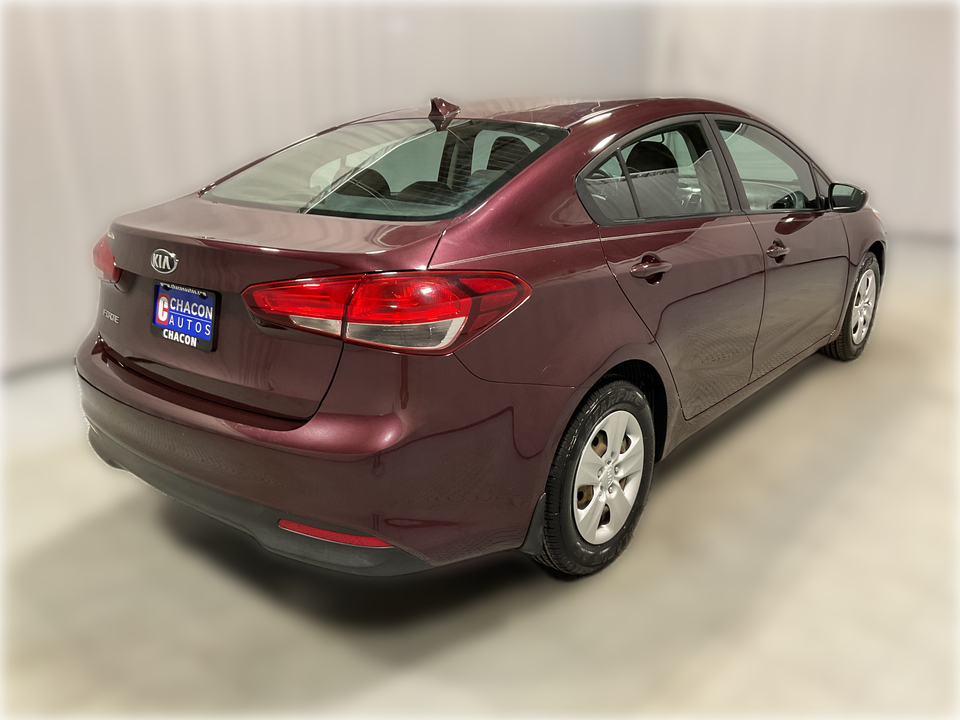 2017 Kia Forte LX 6A