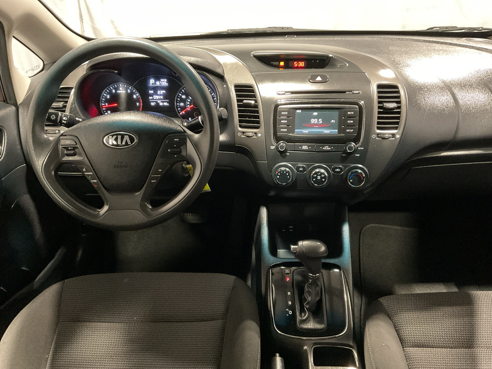 2017 Kia Forte LX 6A
