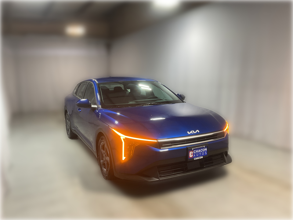 2025 Kia K4 LX