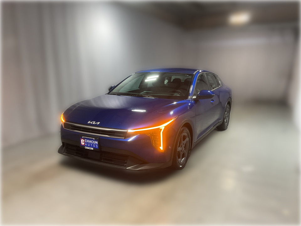 2025 Kia K4 LX