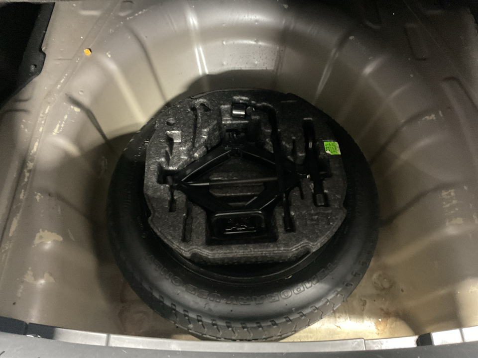 2020 Hyundai Elantra SE 6AT