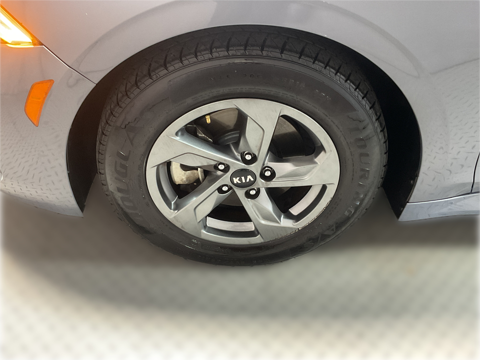 2021 Kia K5 LXS