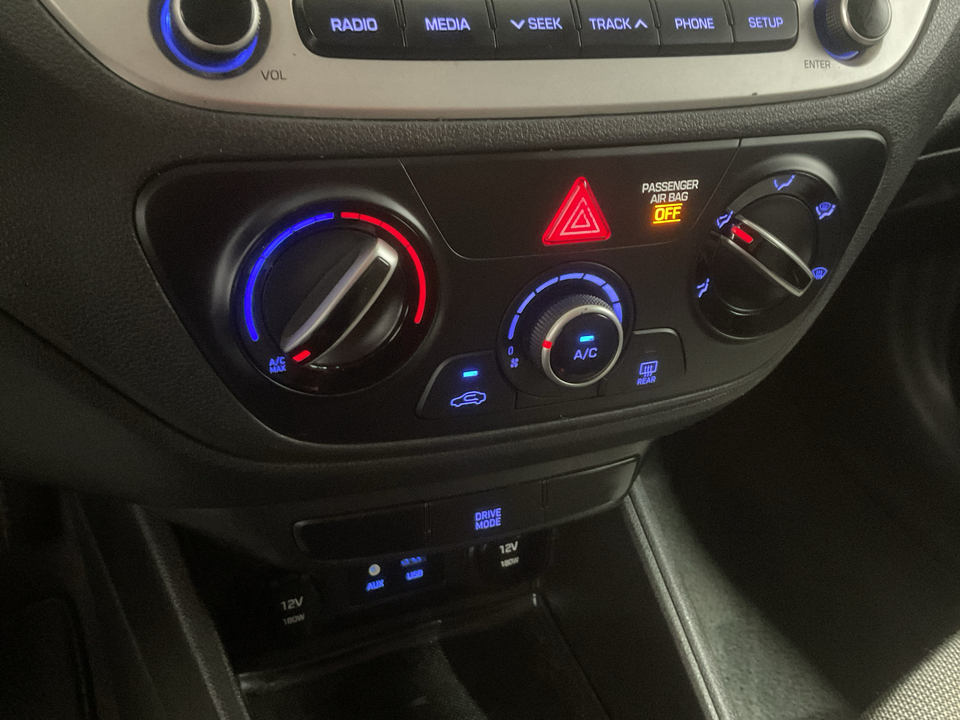 2019 Hyundai Accent SE 4-Door 6A