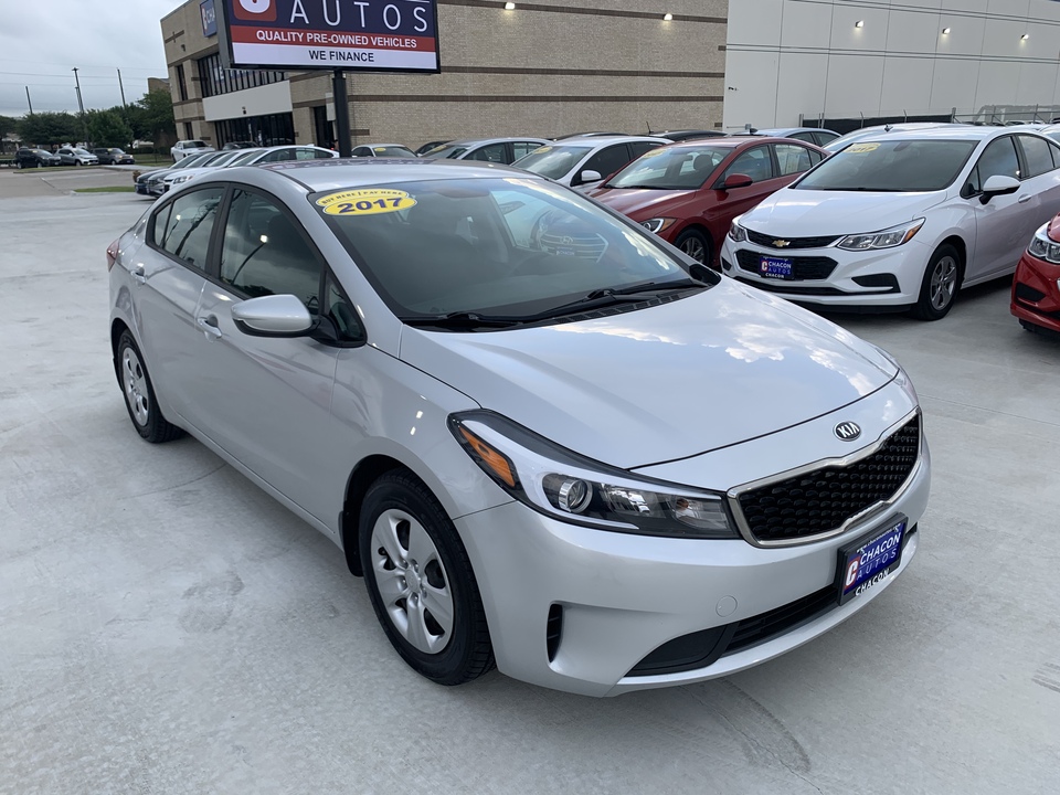 2017 Kia Forte LX 6A