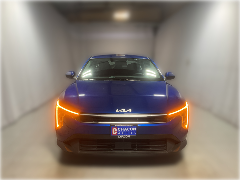 2025 Kia K4 LX