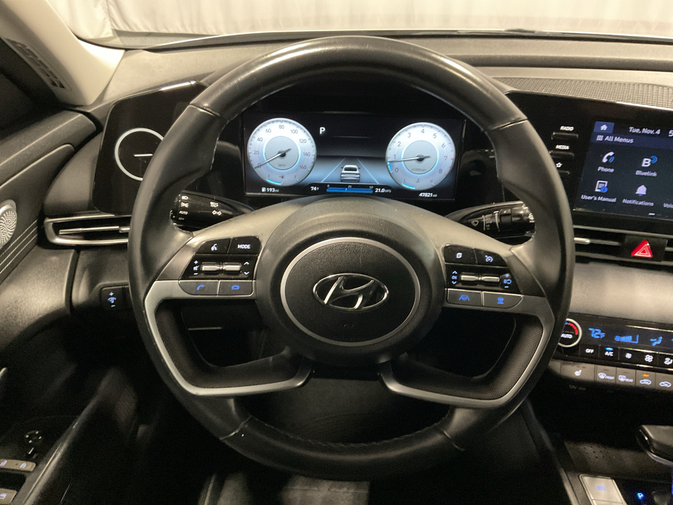 2022 Hyundai Elantra SEL