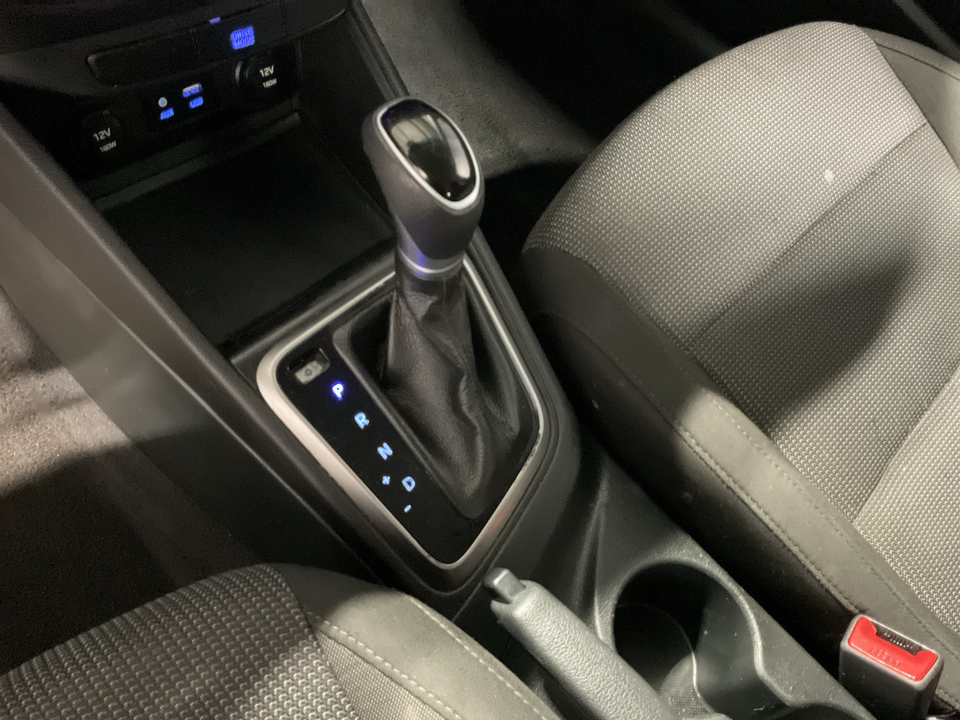 2019 Hyundai Accent SE 4-Door 6A