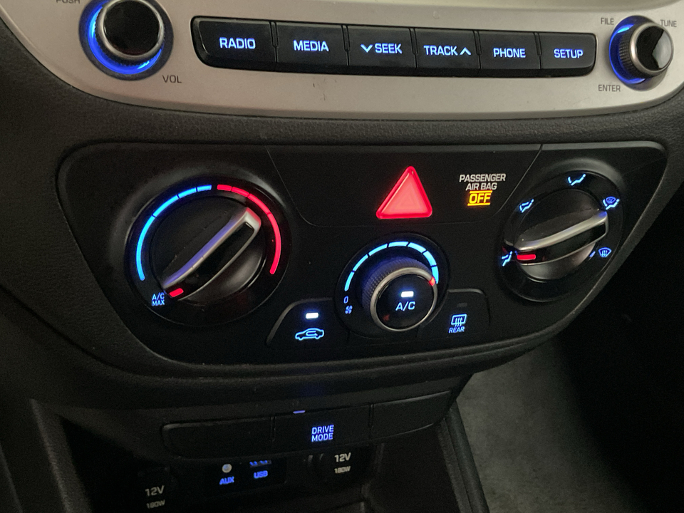 2019 Hyundai Accent SE 4-Door 6A