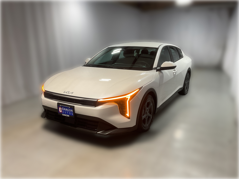 2025 Kia K4 LX