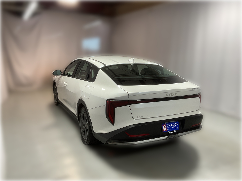 2025 Kia K4 LX
