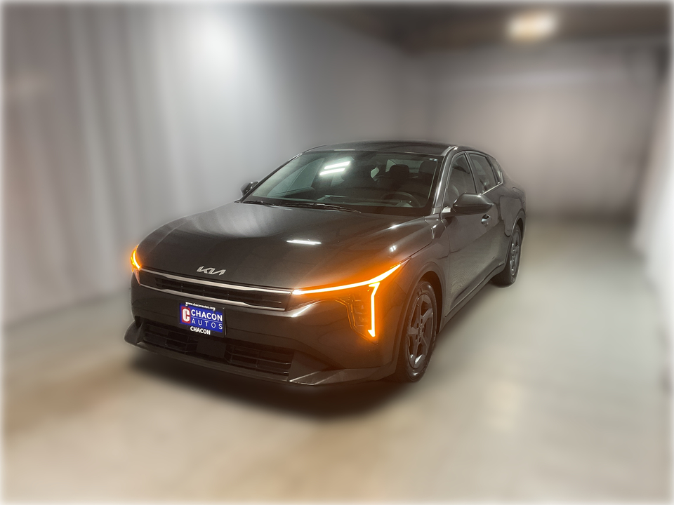 2025 Kia K4 LX