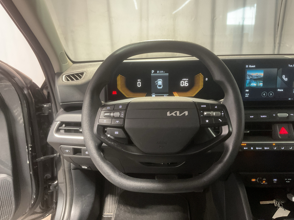 2025 Kia K4 LX