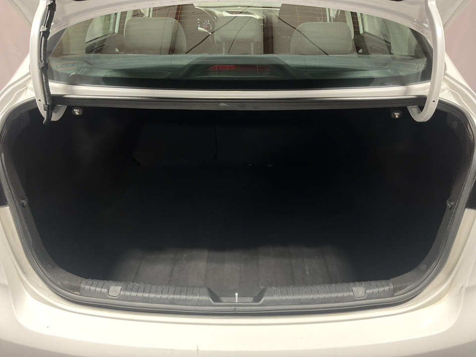 2017 Kia Forte LX 6A