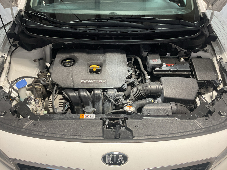 2017 Kia Forte LX 6A