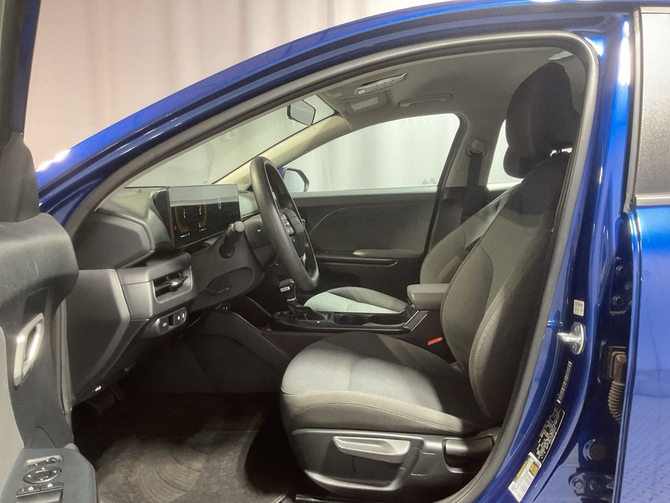 2025 Kia K4 LX