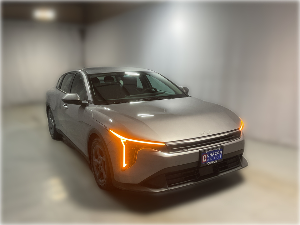 2025 Kia K4 LX