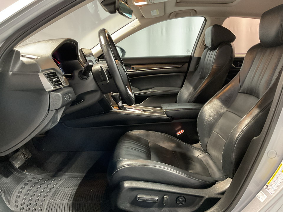 2018 Honda Accord Touring CVT