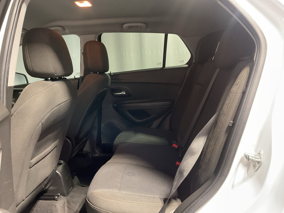 2020 Chevrolet Trax LS FWD