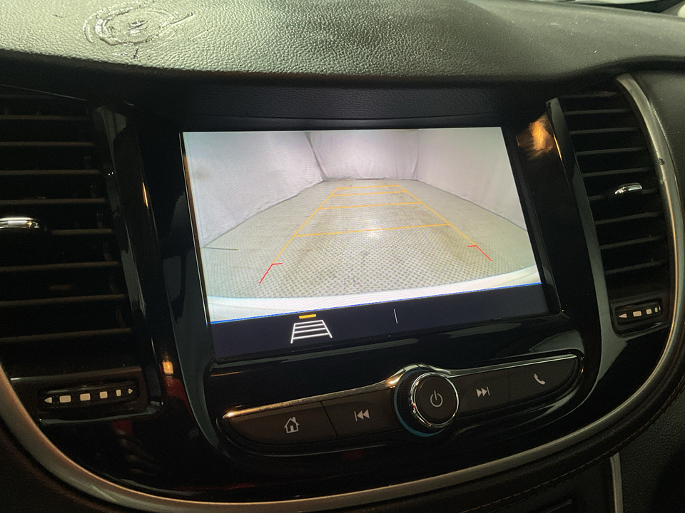 2020 Chevrolet Trax LS FWD