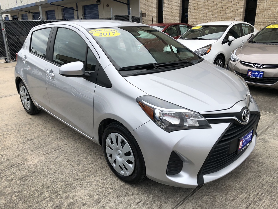 2017 Toyota Yaris L 5-Door AT