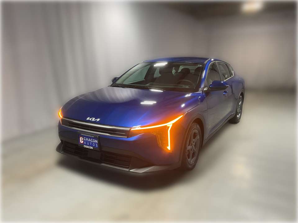 2025 Kia K4 LX