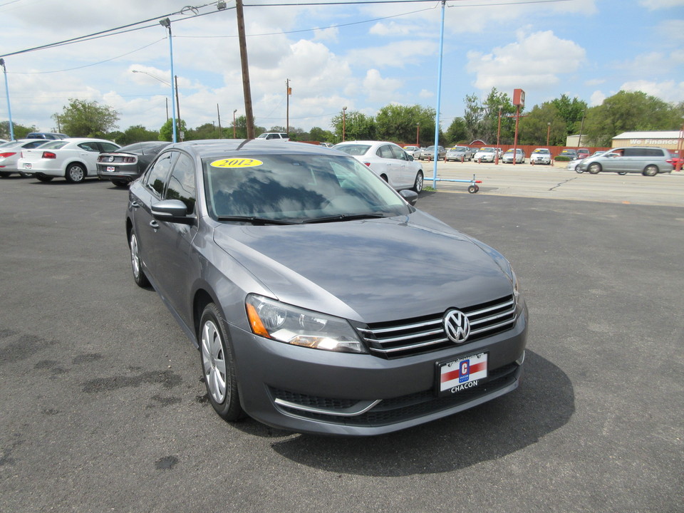 2012 Volkswagen Passat 2.5L S W/Appearance