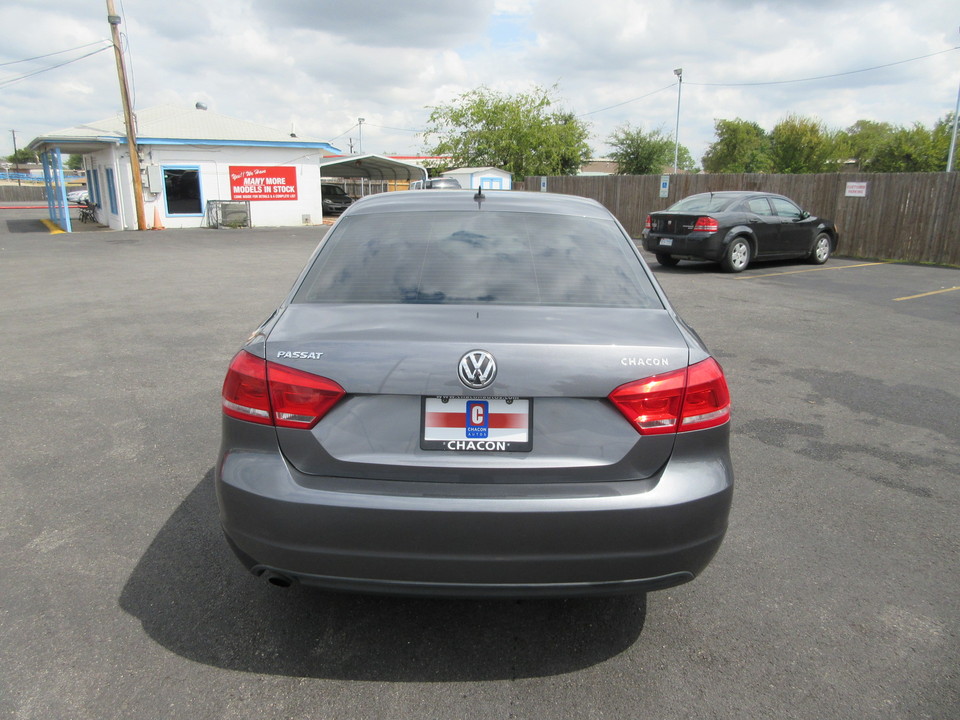 2012 Volkswagen Passat 2.5L S W/Appearance